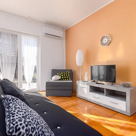Apartment Milo