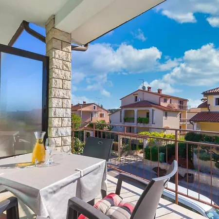 Milo Apartment Porec